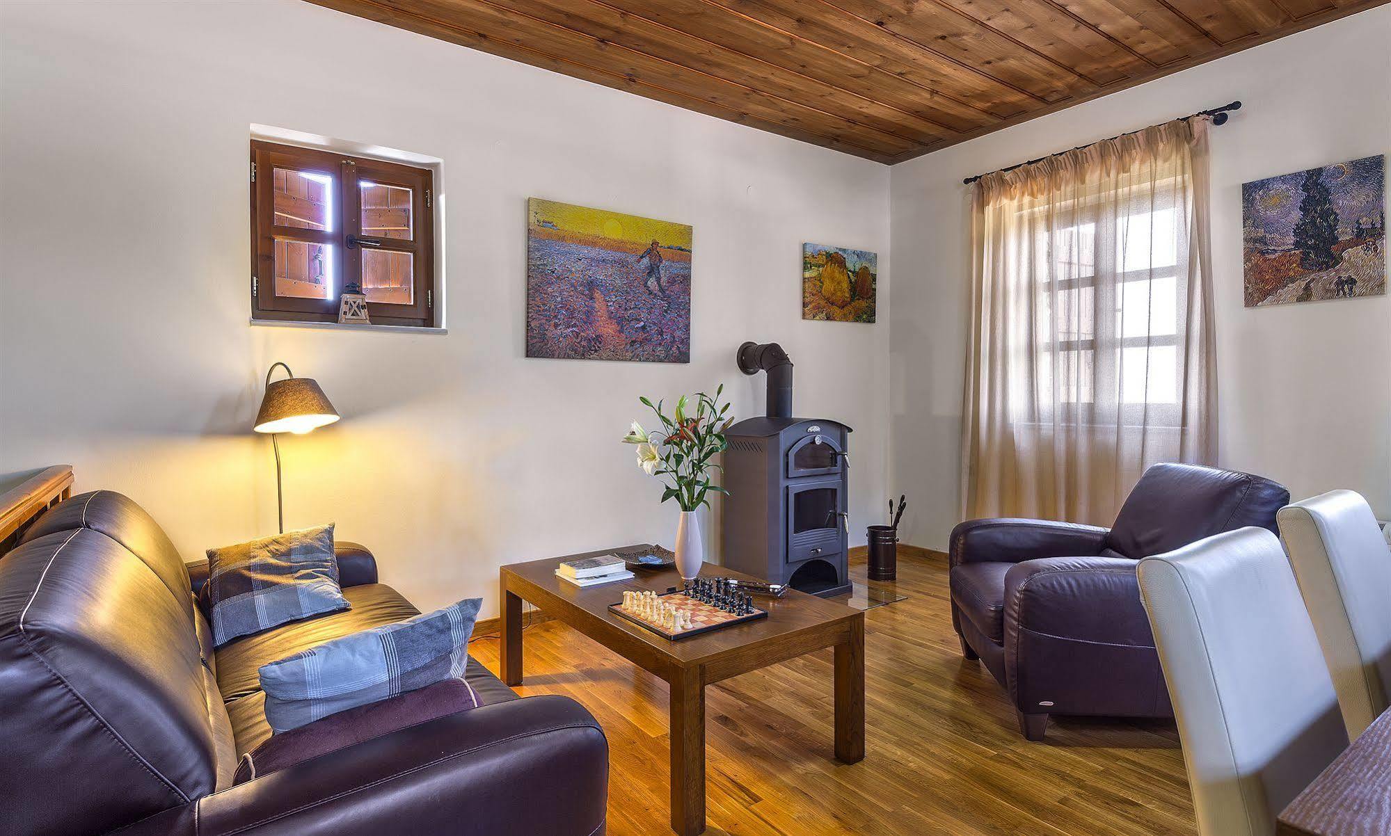 Apirathes Residence Zúrva Kültér fotó