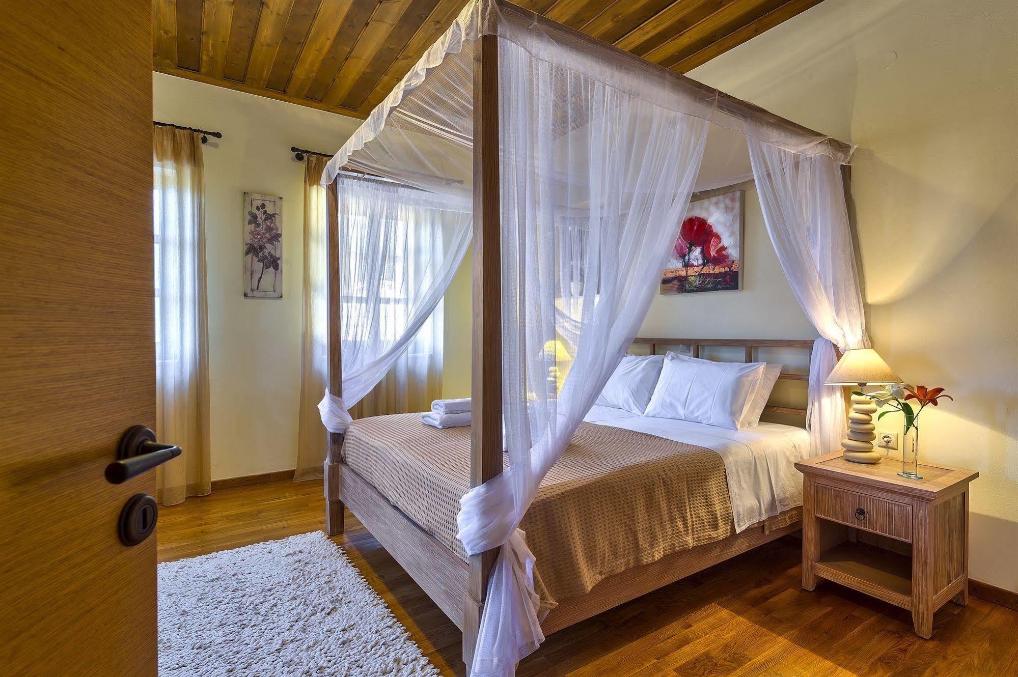 Apirathes Residence Zúrva Kültér fotó